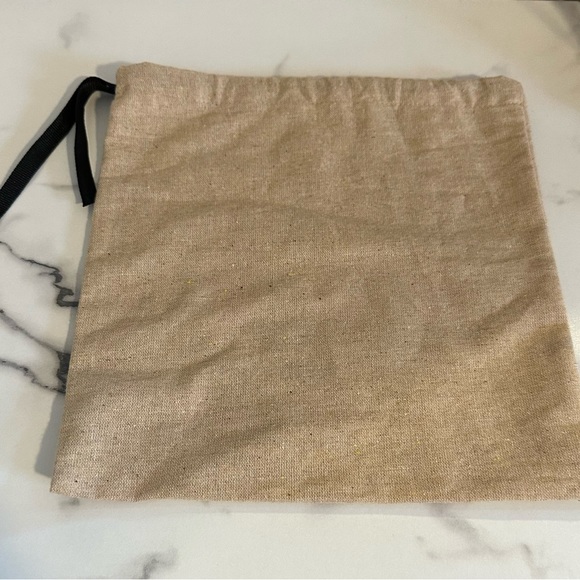 9.5x9.5” Gucci Dust Bag - Picture 2 of 2